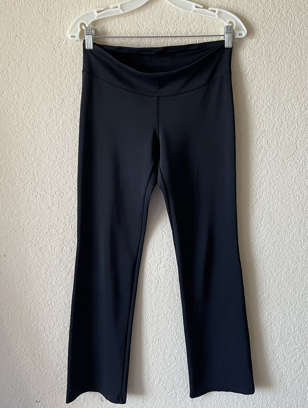 New Balance Black Flare Leggings / Yoga Pants - Size Small